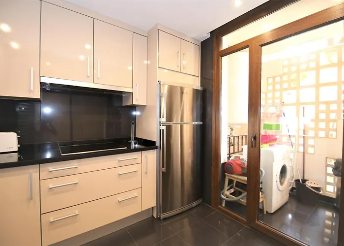 East Daisy Apartment *