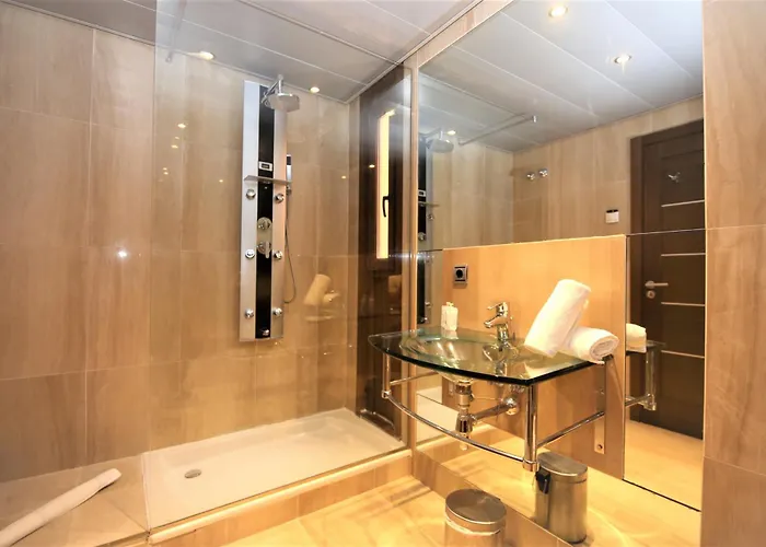 East Daisy * Estepona